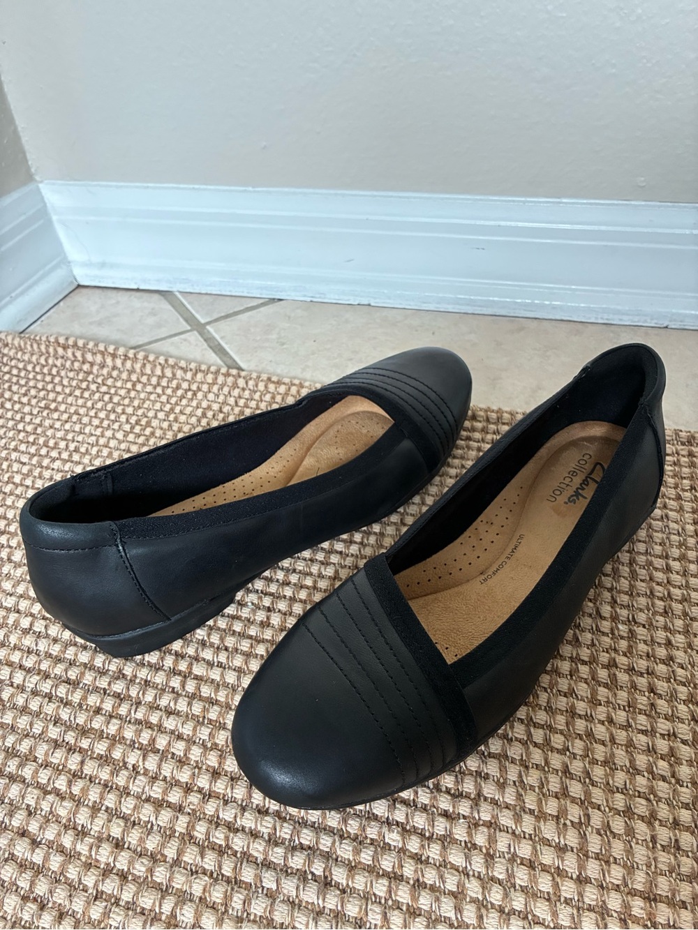 Clarks Collection ultimate comfort black ballet flat slip on 8 professional work